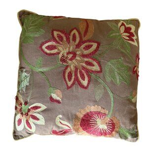 Set of 2 Vintage PIer 1 Floral Embroidered Decorative Throw Pillow 17x17"